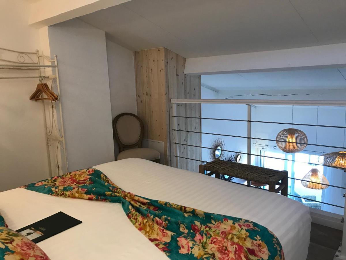 L'Estrambord De Camargue Bed and Breakfast Σαιντ-Μαρί-ντε-λα-Μερ Εξωτερικό φωτογραφία