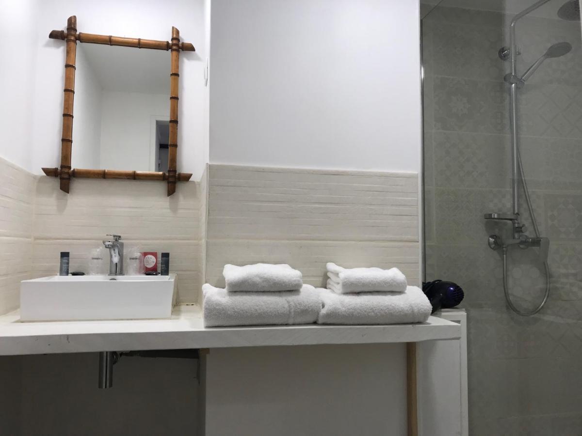L'Estrambord De Camargue Bed and Breakfast Σαιντ-Μαρί-ντε-λα-Μερ Εξωτερικό φωτογραφία